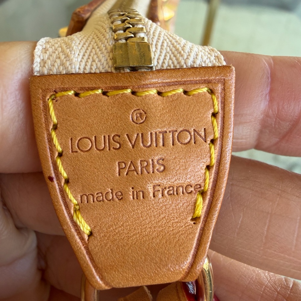 SOLD🔥Like New Louis Vuitton Multicolor Monogram Pochette Accessories🔥(shared) - Picture 9 of 14